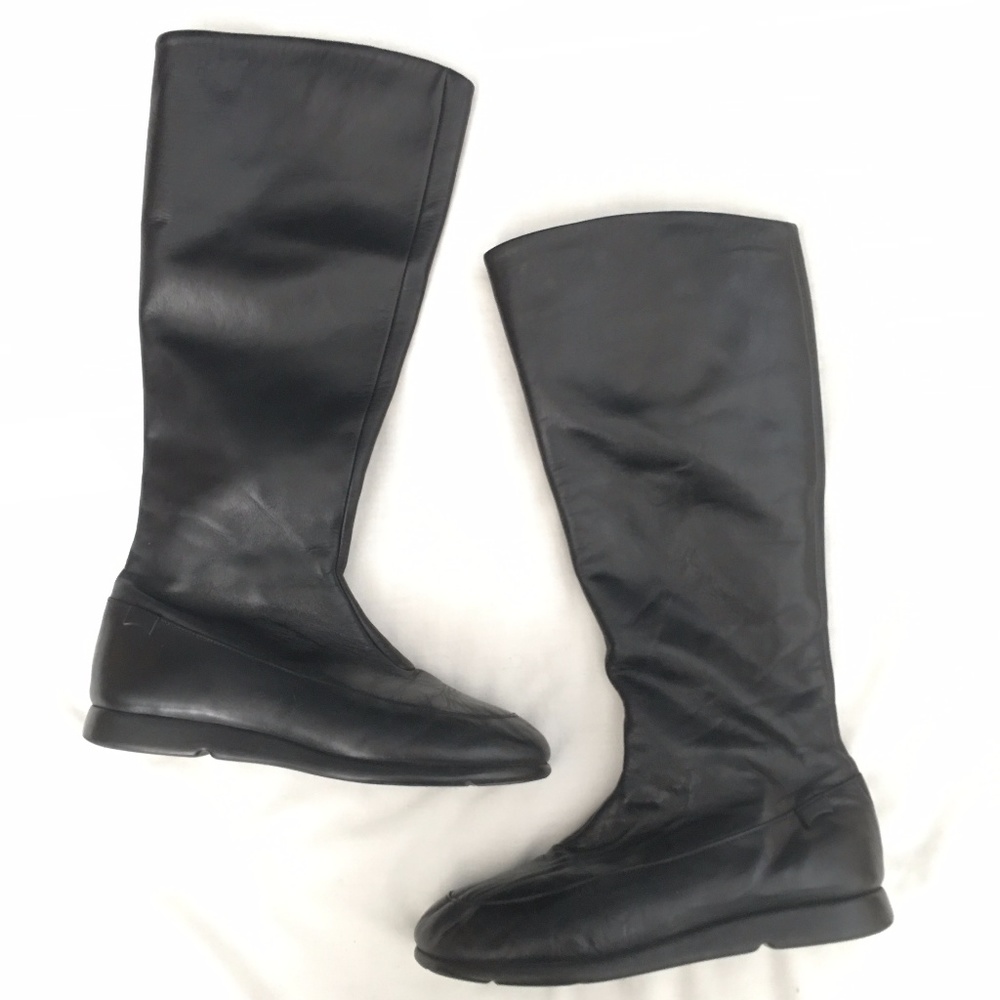 Camper Tall Black Leather Zip Boot
